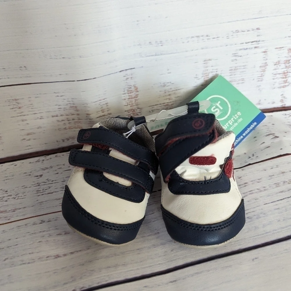NWT Stride Right Memory Foam Machine Washable Velcro Sneakers S (6-12M)